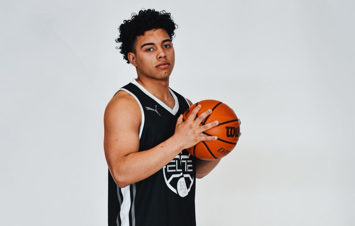 Venezuelan Guard Strengthens Roster
